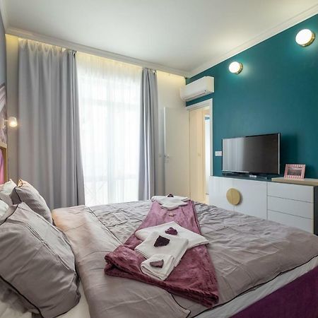 Vitosha Blvd 3-Bedroom, 2-Bathroom Lux Suite 索菲亞 外观 照片